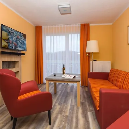 Appartementhäuser Achterwasserblick *